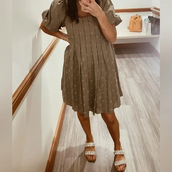 Embroidered Smocked Back Puff Sleeve Dress - Picture 6 of 6